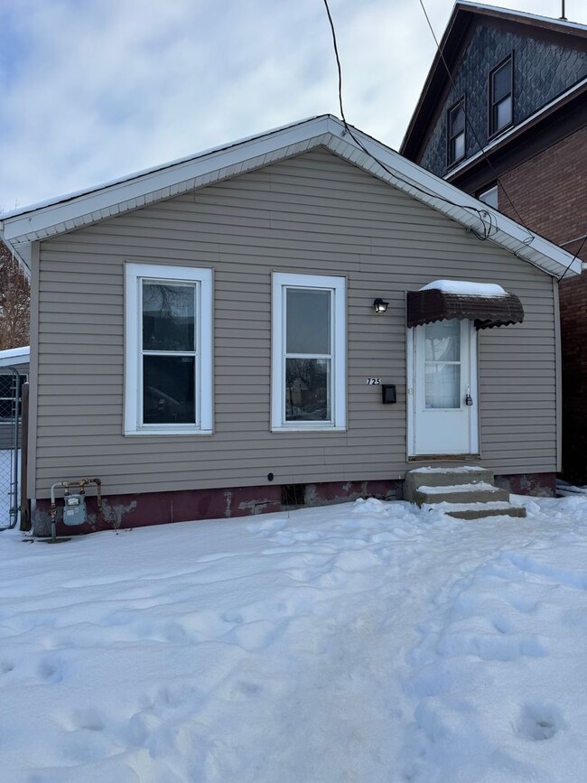 property at 725 Vine St