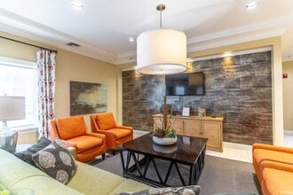 Osceola Bend Apartment Homes in Kissimmee, FL - Building Photo - Building Photo