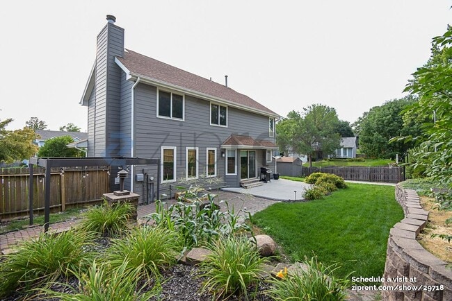 721 N Aberdeen Dr in Papillion, NE - Building Photo - Building Photo