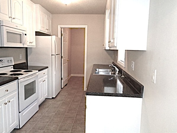 193 Clear Water Dr in Smithfield, NC - Building Photo - Building Photo