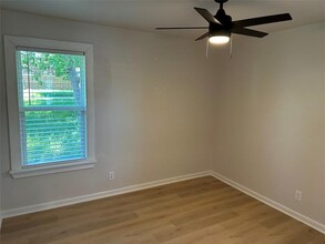 3632 Layton Ave in Haltom City, TX - Building Photo - Building Photo