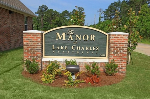 The Manor at Lake Charles in Lake Charles, LA - Building Photo - Building Photo