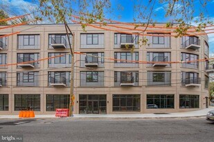 367 W Hortter St in Philadelphia, PA - Building Photo