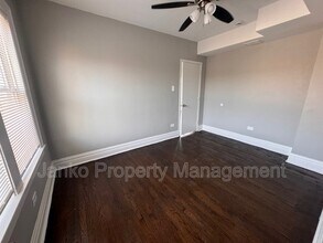 2235 Vermont St in Blue Island, IL - Building Photo - Building Photo