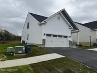 65 Nantucket St in Cohoes, NY - Building Photo - Building Photo