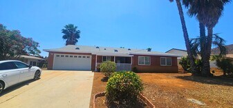 25687 Sandy Lodge Rd in Menifee, CA - Building Photo