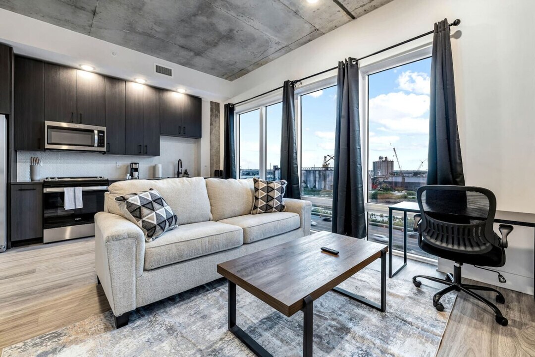 617 N 12th St in Tampa, FL - Foto de edificio