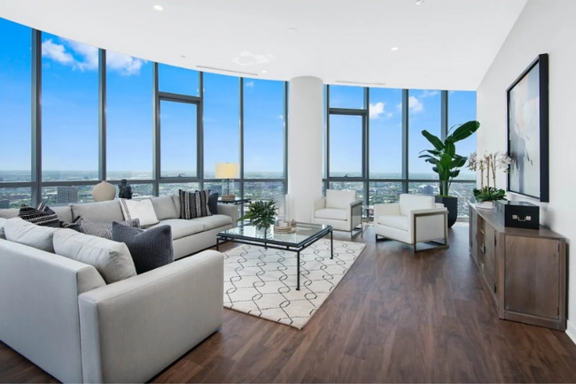 property at 797 W Madison St