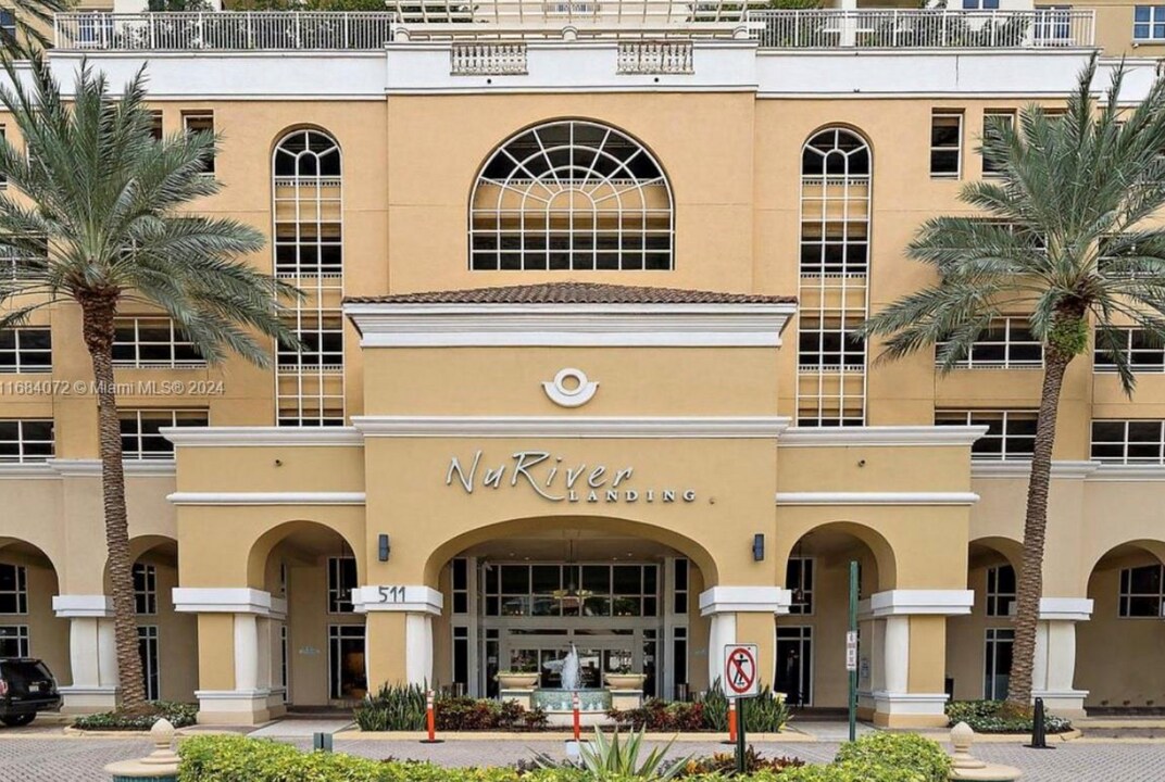 511 SE 5th Ave, Unit 1710 in Fort Lauderdale, FL - Foto de edificio