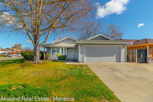 property at 15046 Cambridge Dr