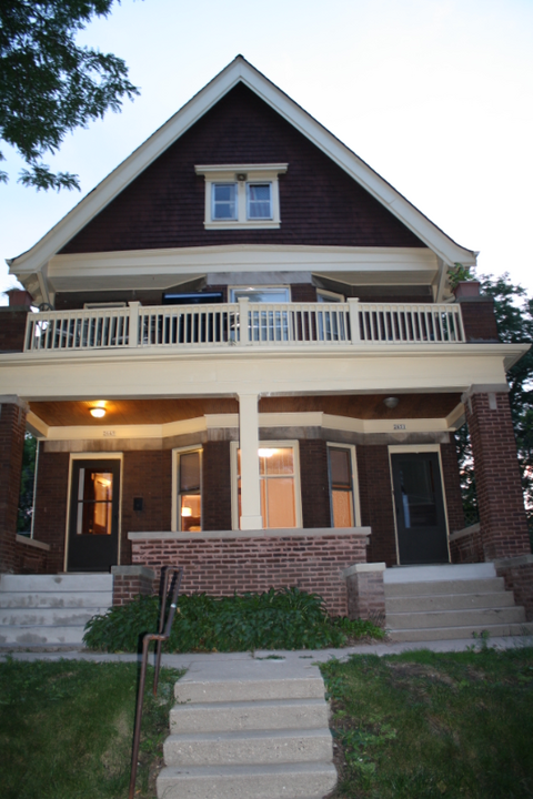 2649 N Humboldt Blvd in Milwaukee, WI - Foto de edificio