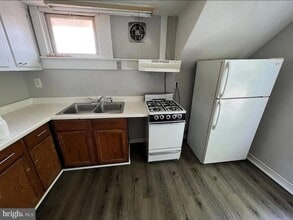 81 S Broadway in Pennsville Township, NJ - Building Photo - Building Photo