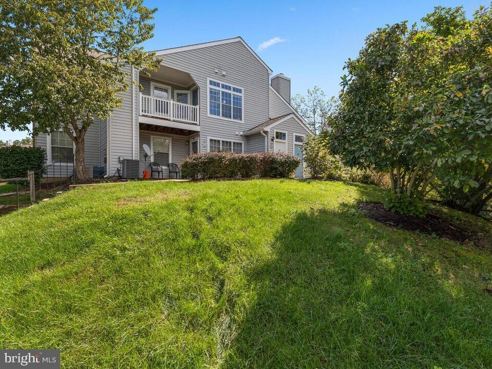 8792 Grasmere Ct in Fort Washington, MD - Building Photo