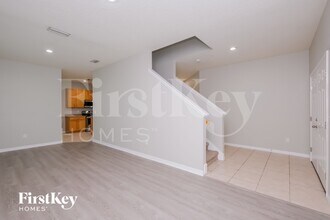 11108 Creek Haven Dr in Riverview, FL - Building Photo - Building Photo