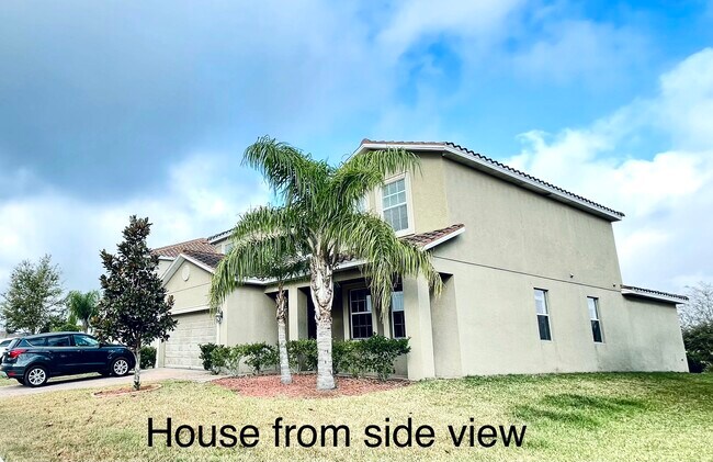 2037 Lakeside Ave in Davenport, FL - Building Photo - Building Photo