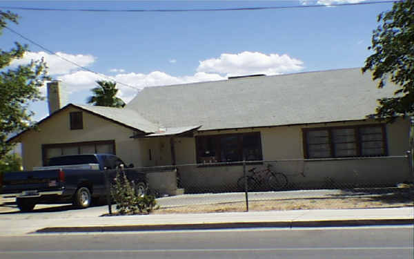 606 W Mesquite Blvd in Mesquite, NV - Building Photo