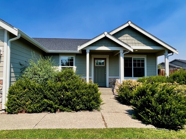 205 Maci Ct in Ellensburg, WA - Building Photo - Building Photo