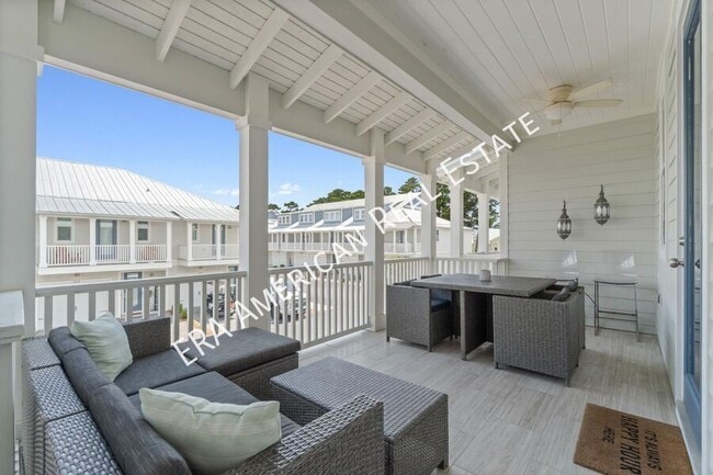 4923 E County Hwy 30A in Santa Rosa Beach, FL - Building Photo - Building Photo
