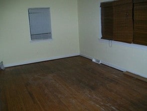 6416 Kensington Ave in Richmond, VA - Building Photo - Building Photo