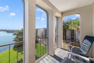 512 Orange Dr in Altamonte Springs, FL - Building Photo - Building Photo