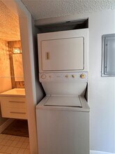 910 Constitution Dr in Homestead, FL - Building Photo - Building Photo