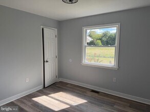 235 Bryce Rd in Queenstown, MD - Building Photo - Building Photo
