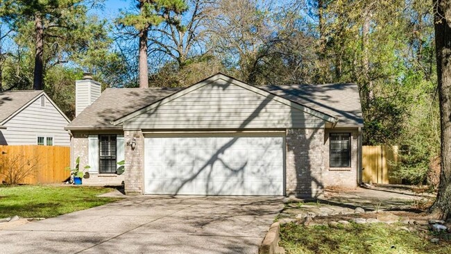 property at 16 N Circlewood Glen