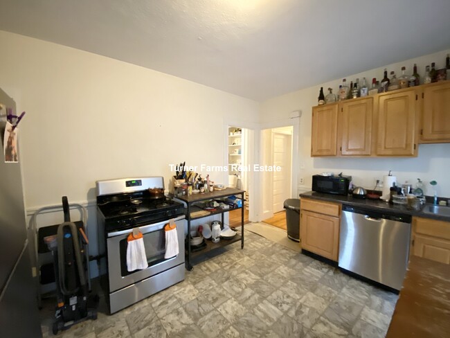 19 Sudan St, Unit 2 in Boston, MA - Building Photo - Building Photo