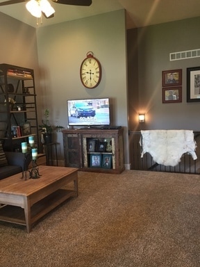 11648 Ridgeway Ct in St. Joseph, MO - Building Photo - Building Photo