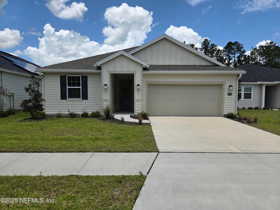 11063 Buckner Ln in Jacksonville, FL - Building Photo