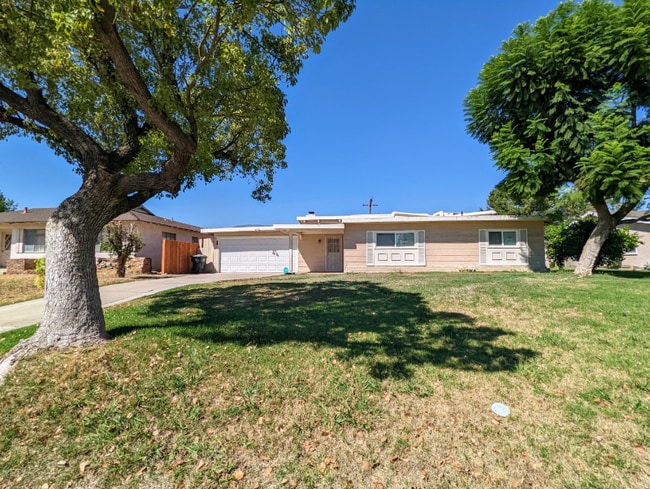 property at 156 E Marshall Blvd