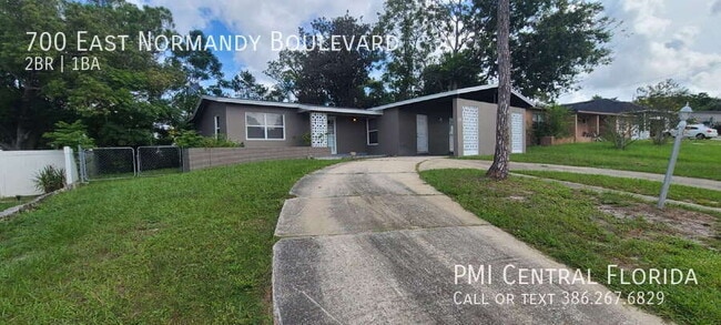 700 E Normandy Blvd in Deltona, FL - Building Photo - Building Photo