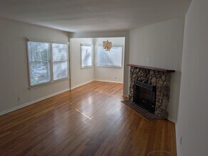 1007 Pacific St, Unit A in Santa Monica, CA - Foto de edificio - Building Photo