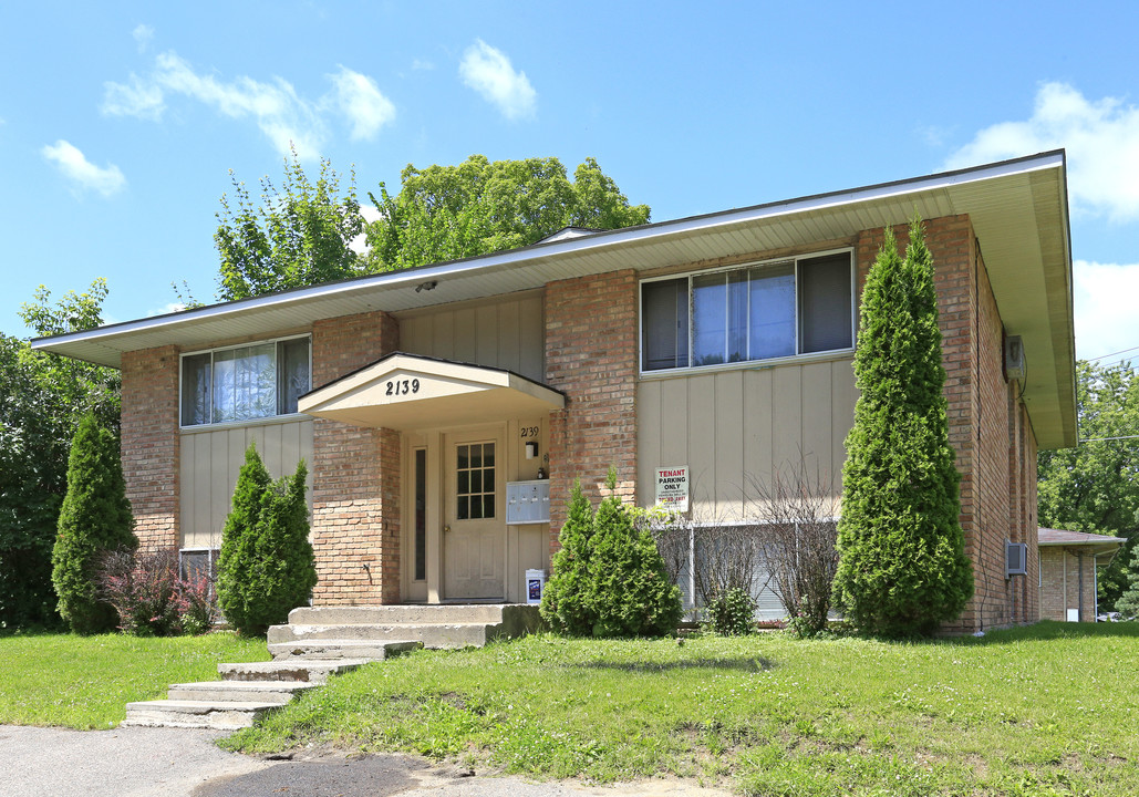 2139 Basswood Ln in Mound, MN - Building Photo