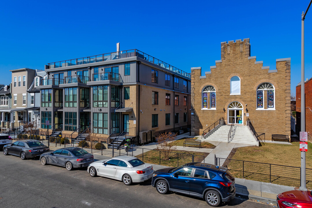 625 Park Rd NW in Washington, DC - Building Photo