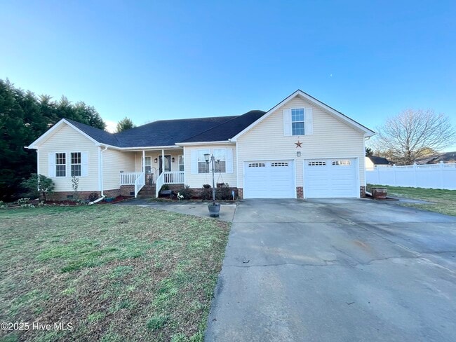 property at 1705 Pine St