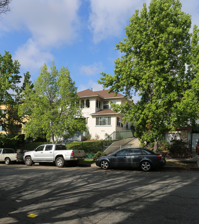 841 S Berendo St in Los Angeles, CA - Building Photo