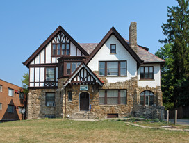 2550-2552 Harrison Ave in Cincinnati, OH - Building Photo