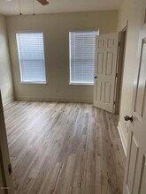 108 Appleoak Ave in Lafayette, LA - Foto de edificio - Building Photo