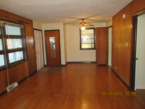 1004 Ridge St, Unit 306 in Charlottesville, VA - Foto de edificio - Building Photo