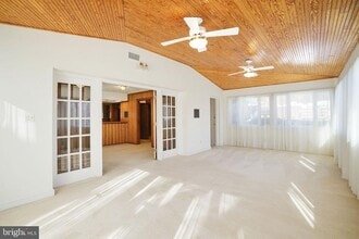 513 Cathedral Dr in Alexandria, VA - Building Photo - Building Photo