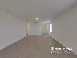 3009 Dawn Sound Dr in Park Row, TX - Building Photo - Building Photo