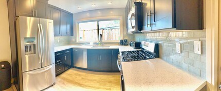 1798 Starlite Dr, Unit Room C in Milpitas, CA - Building Photo - Building Photo