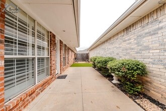 3037 Cunningham Dr in Wichita Falls, TX - Building Photo - Building Photo