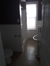 414 Walnut St, Unit 2nd floor in Hollidaysburg, PA - Building Photo - Building Photo