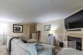 208 Spring Maiden Ct in Glen Burnie, MD - Building Photo - Building Photo