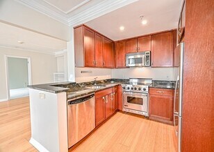 20 Chapel St in Brookline, MA - Building Photo - Building Photo