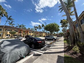 940 NE 33rd Terrace in Homestead, FL - Building Photo - Building Photo