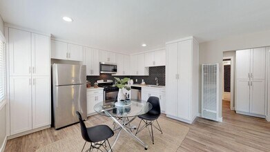 Prickly Pear in Escondido, CA - Building Photo - Interior Photo