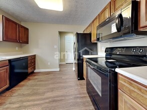 5383 Abby Loop Way in Dayton, OH - Building Photo - Building Photo